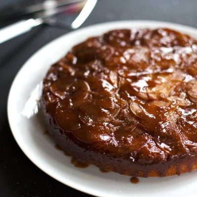 Salted Caramel Apple Upside Down Cake - Pinch of Yum